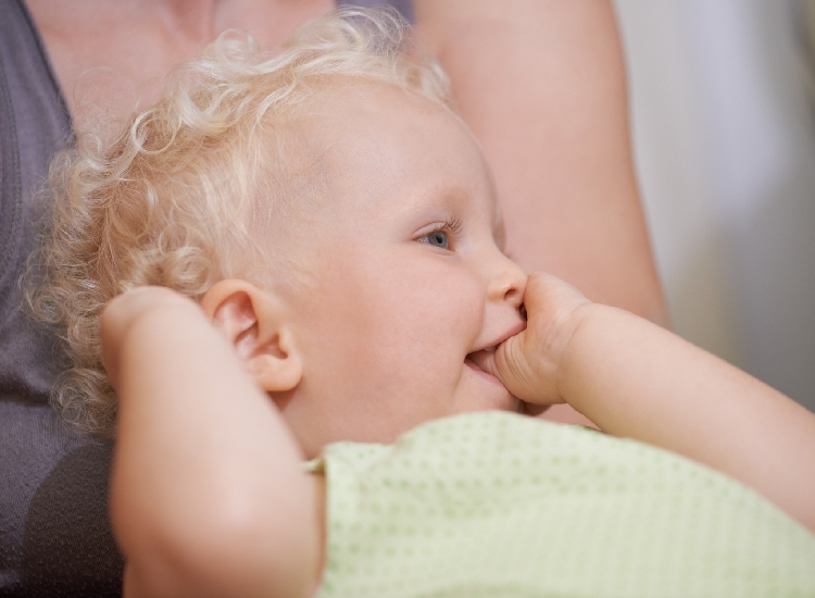 How Does Thumb Sucking Habit Affect Tooth and Jaw Development in Children?
